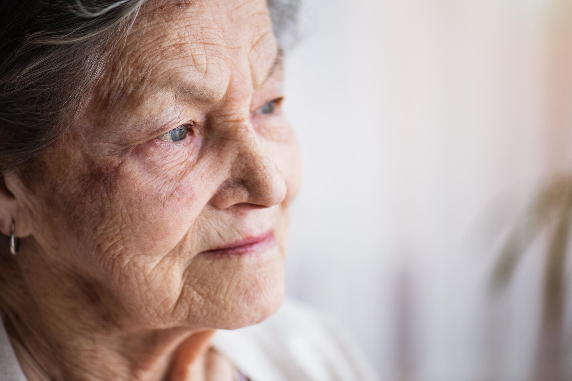 Can Cataracts Come Back After Surgery? What Seniors Should Know