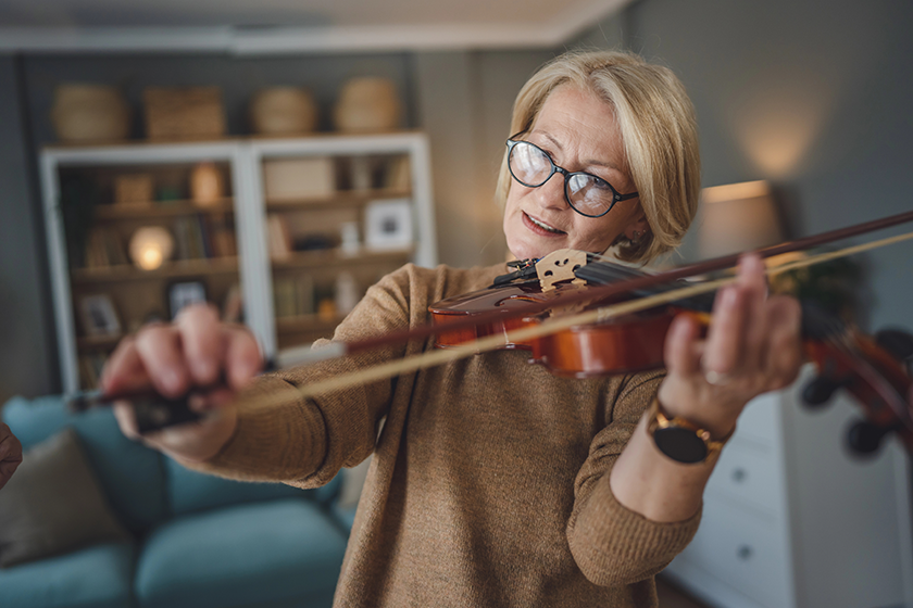 7 Benefits Of Learning The Violin For Seniors