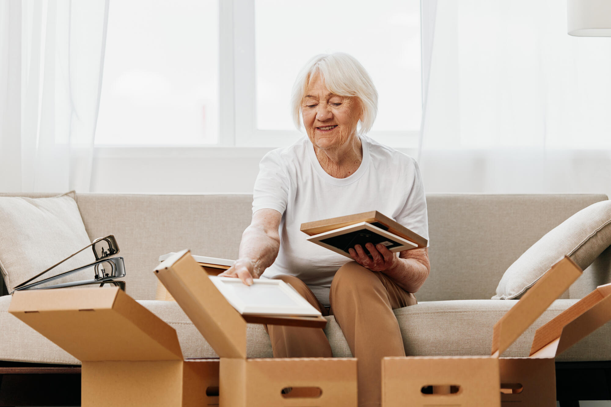 Moving Help for Seniors That Makes Transitions Feel Less Stressful