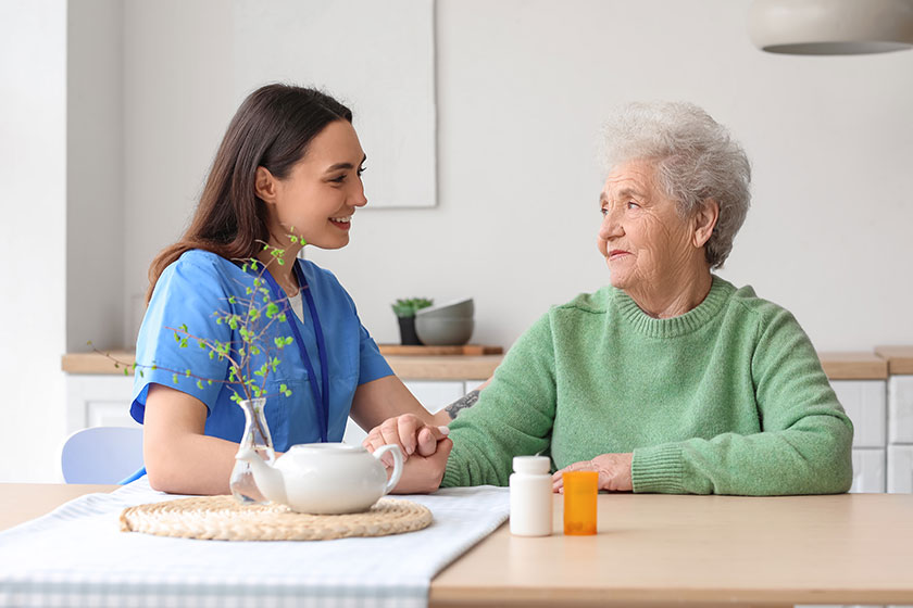 10 Ways A Senior Care Facility In Greenville, SC Helps Residents Beat Negativity
